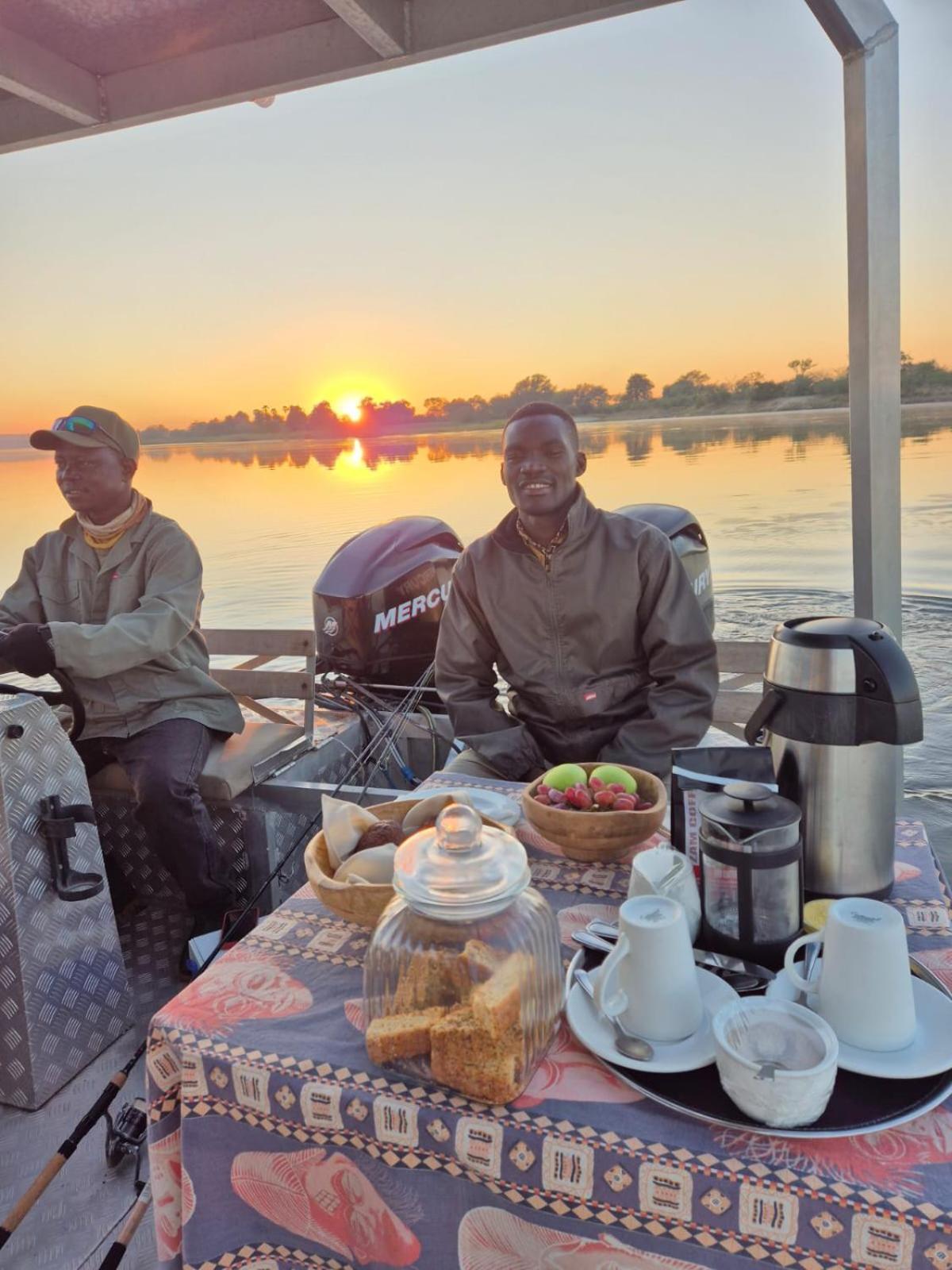Zambezi Dusk Villa Livingstone Ngoại thất bức ảnh
